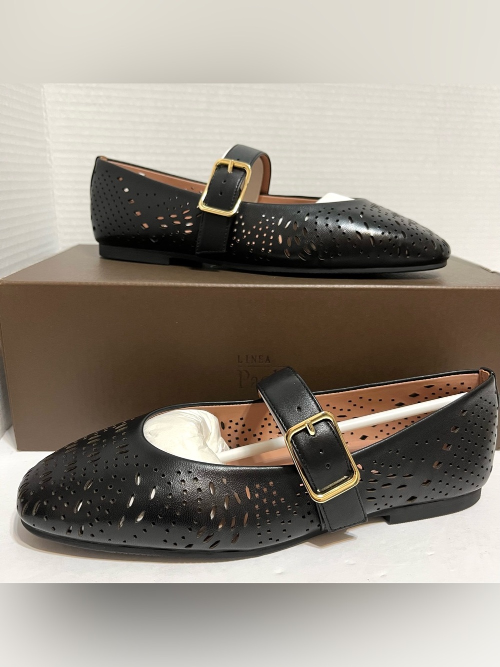 Linea Paolo Miller-L Black Leather Mary Jane Ballet Flats Gold Buckle Size 8.5
